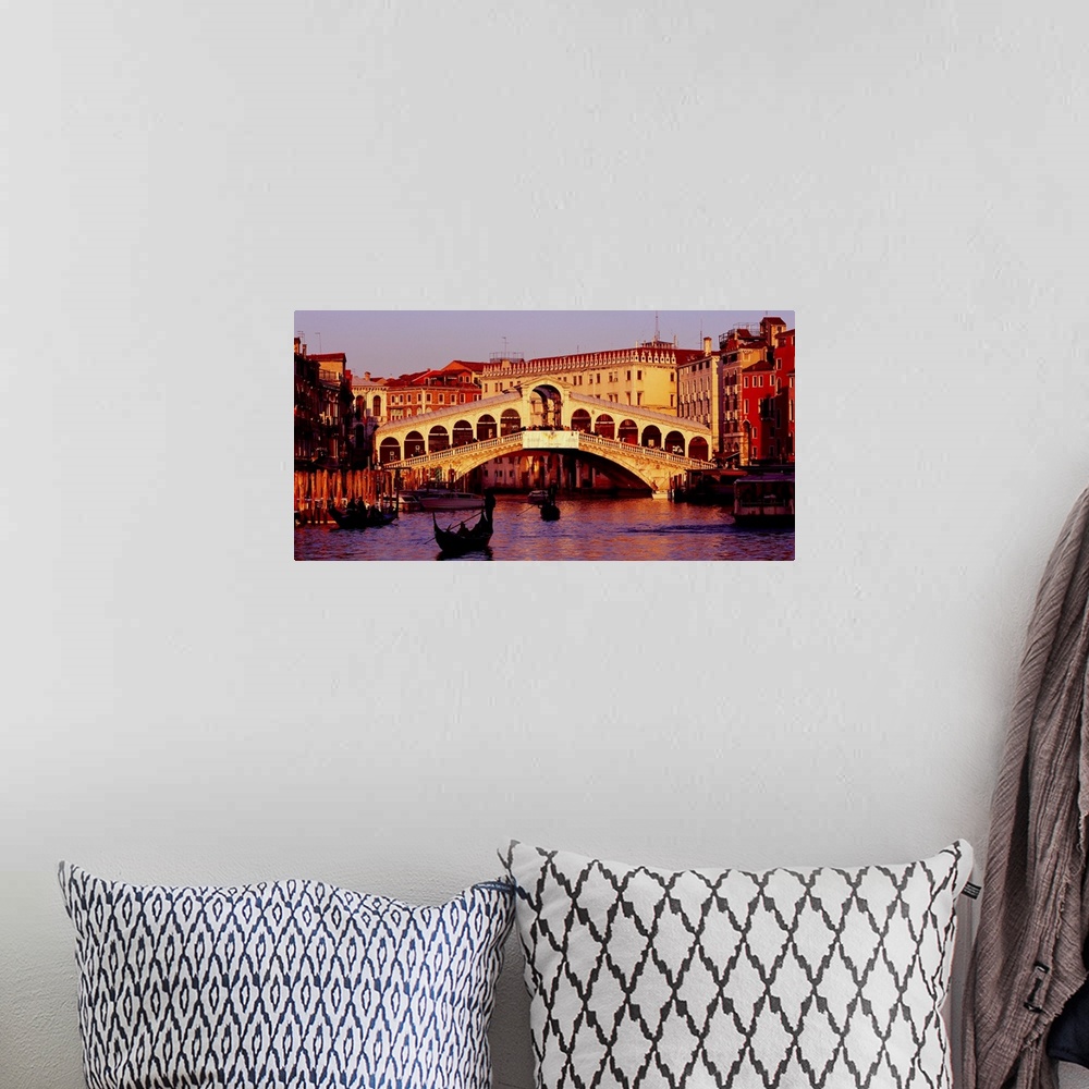 A bohemian room featuring Italy, Veneto, Venice, Canal Grande and Ponte di Rialto