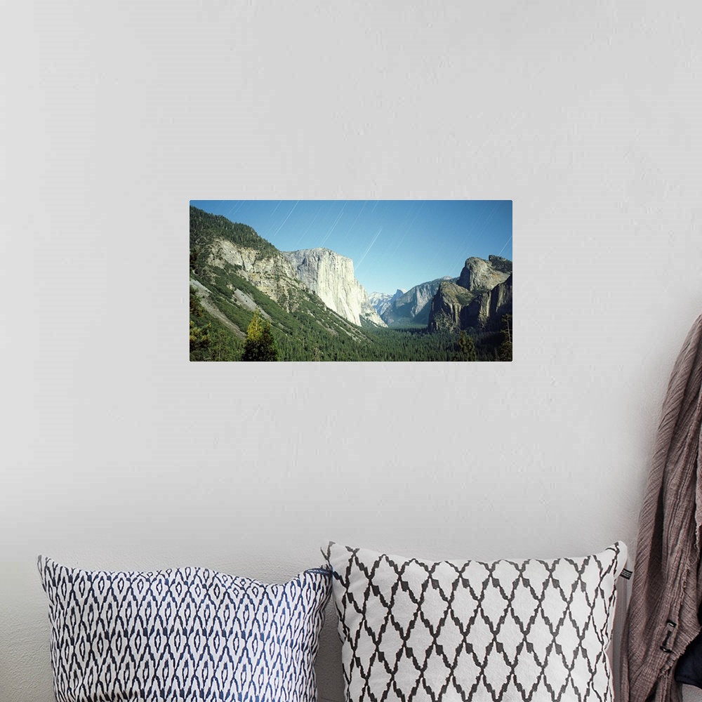 A bohemian room featuring California, Yosemite National Park, startrails