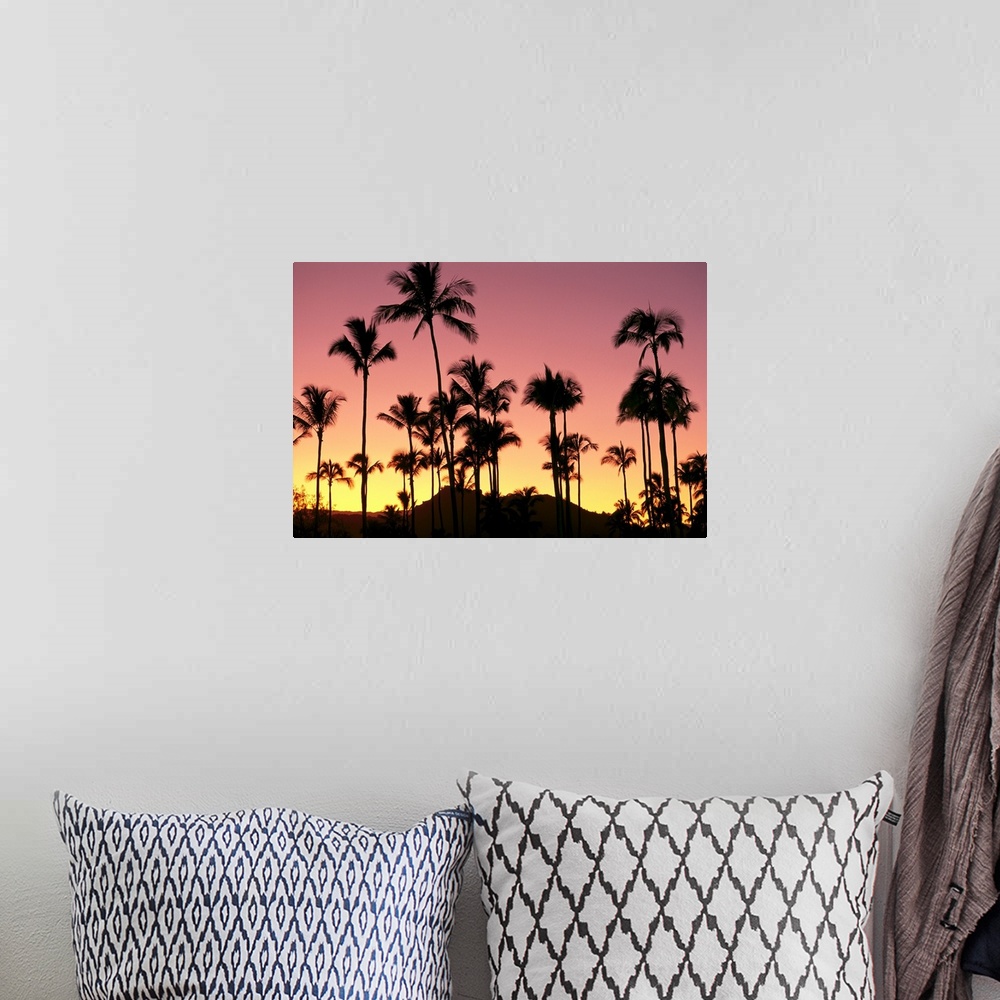 A bohemian room featuring Hawaii, Kauai, Sleeping Giant And Coconut Grove At Sunset