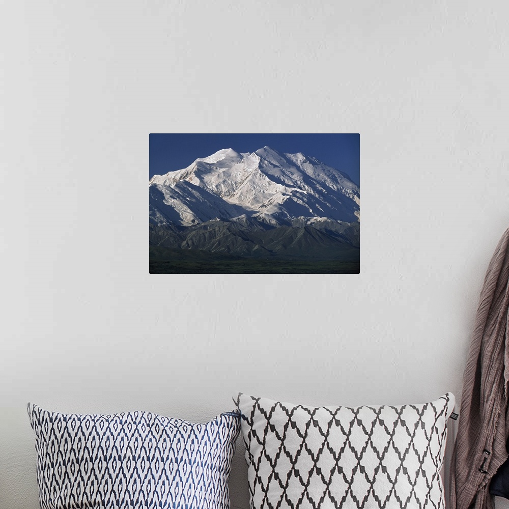 A bohemian room featuring Snow-Capped Mount Mckinley, Alaska