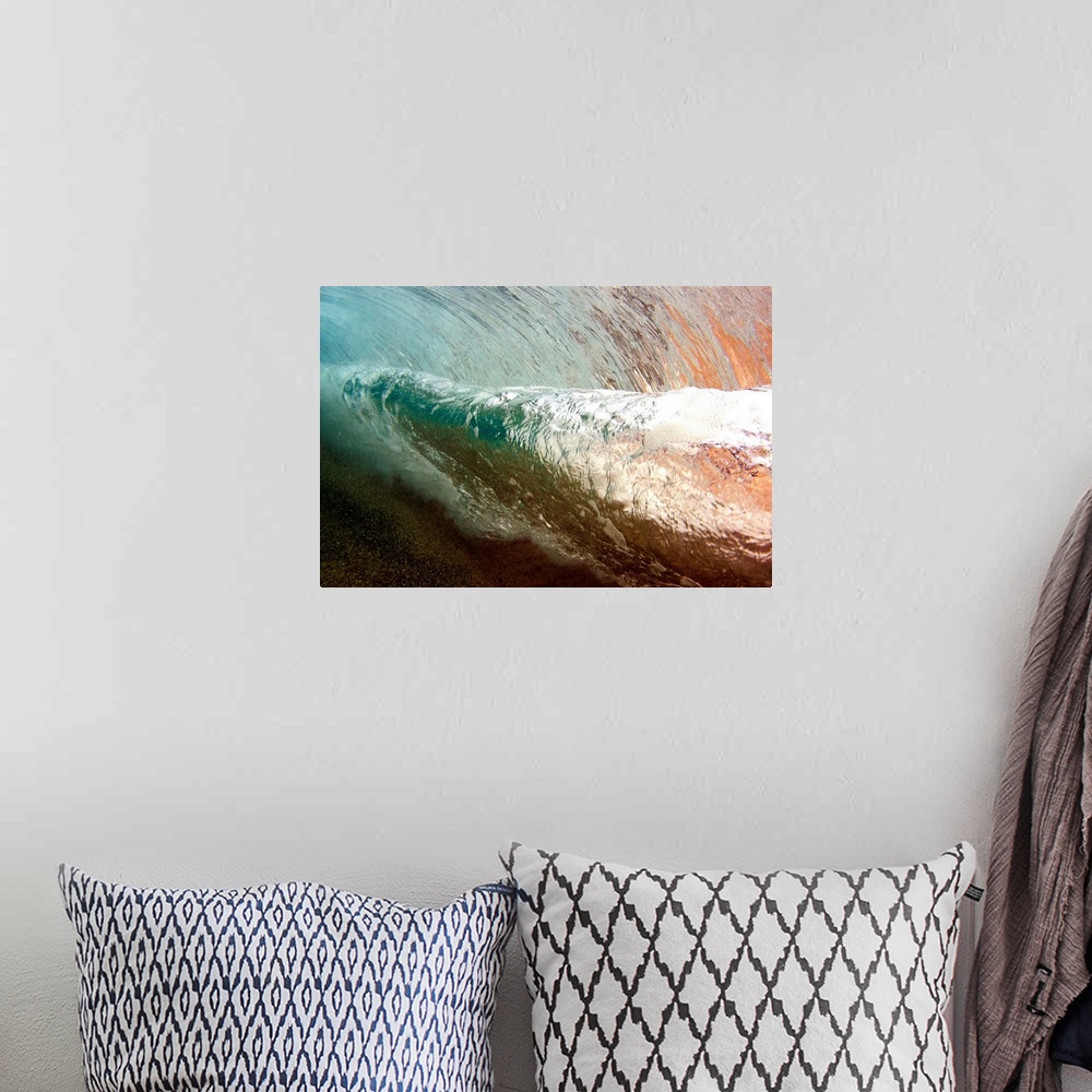 A bohemian room featuring Underwater view of a breaking wave, Hawaii, United States of America.