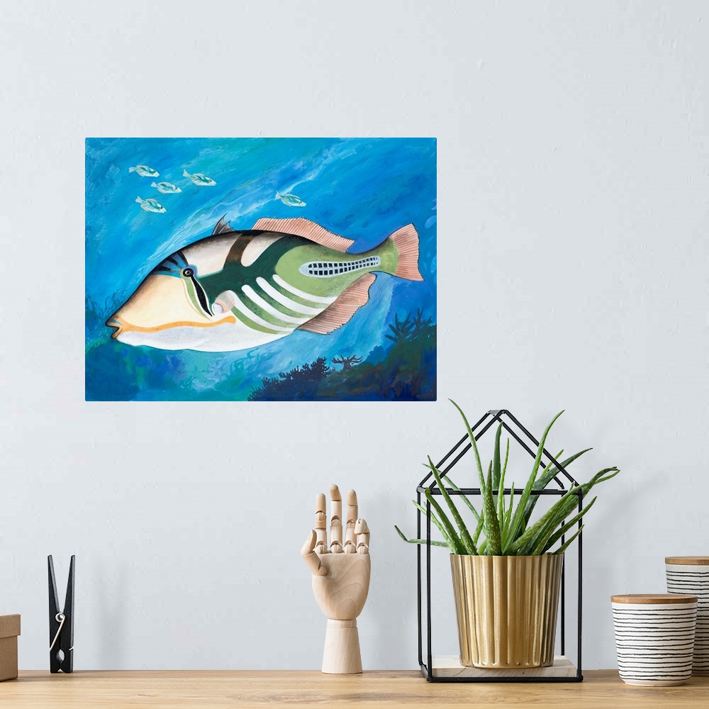A bohemian room featuring Picasso Triggerfish