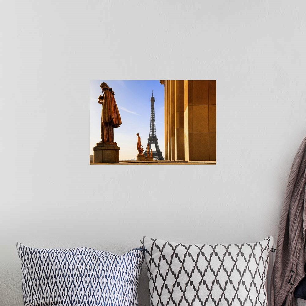 A bohemian room featuring France, Ile-de-France, Ville de Paris, Paris, Invalides, Eiffel Tower, Palais de Chaillot statue ...