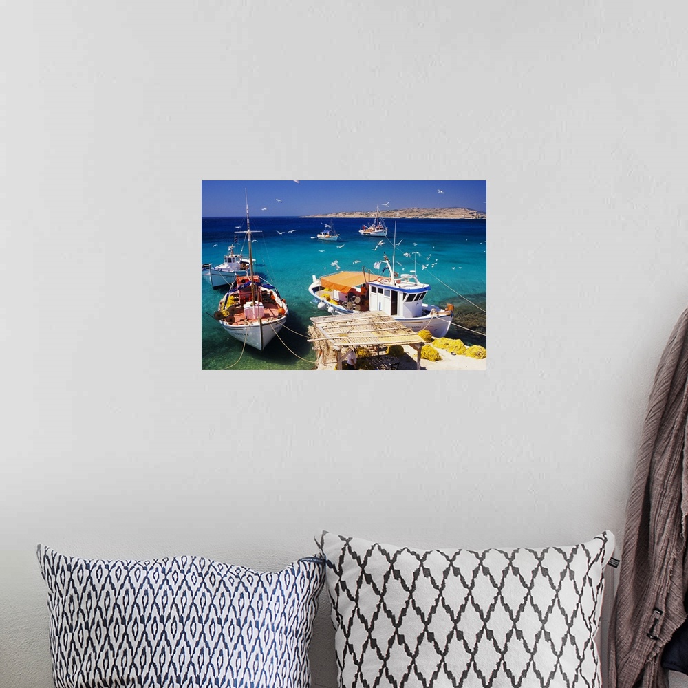 A bohemian room featuring Greece, Aegean islands, Cyclades, Koufonissi island, Boats and fishermens