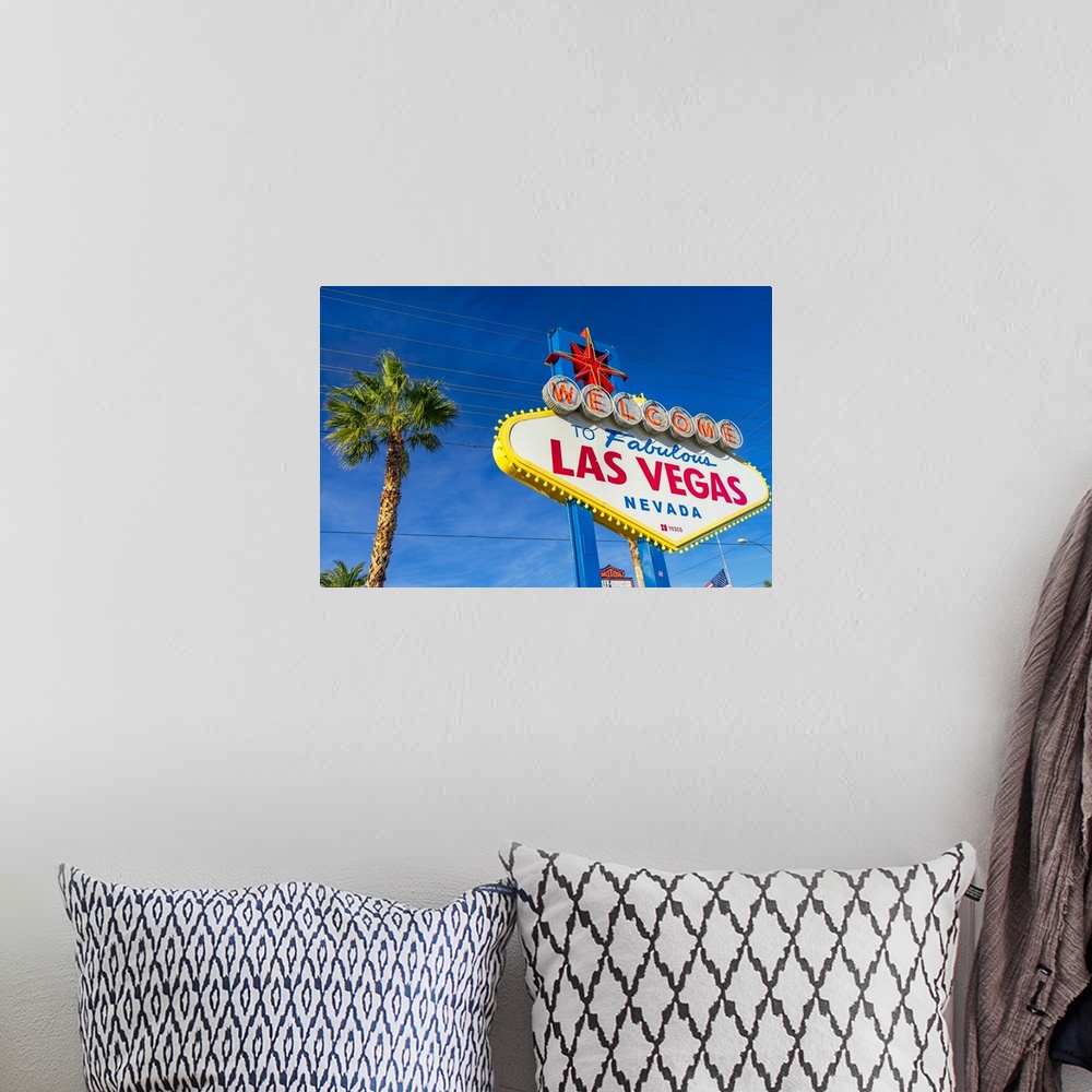 A bohemian room featuring Nevada, Las Vegas, Welcome Sign