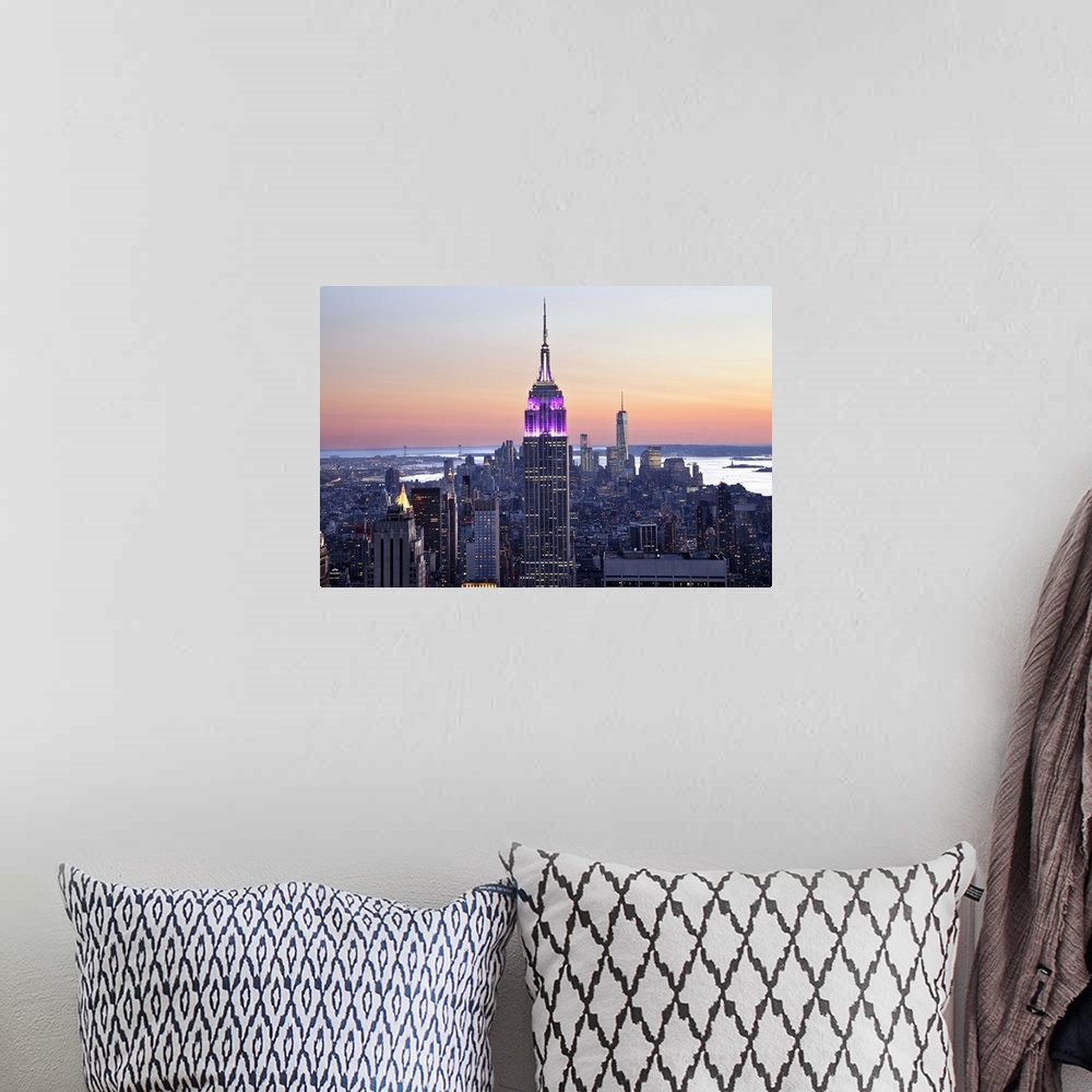 A bohemian room featuring USA, New York City, Manhattan, Midtown, Empire State Building, Manhattan cityscape.