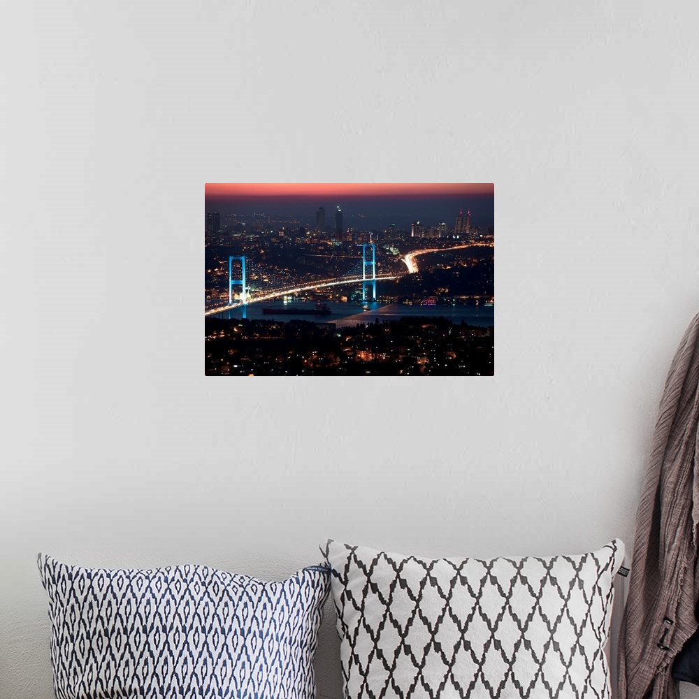 A bohemian room featuring Turkey, Marmara, Bosphorus, Istanbul, Bosphorus Bridge