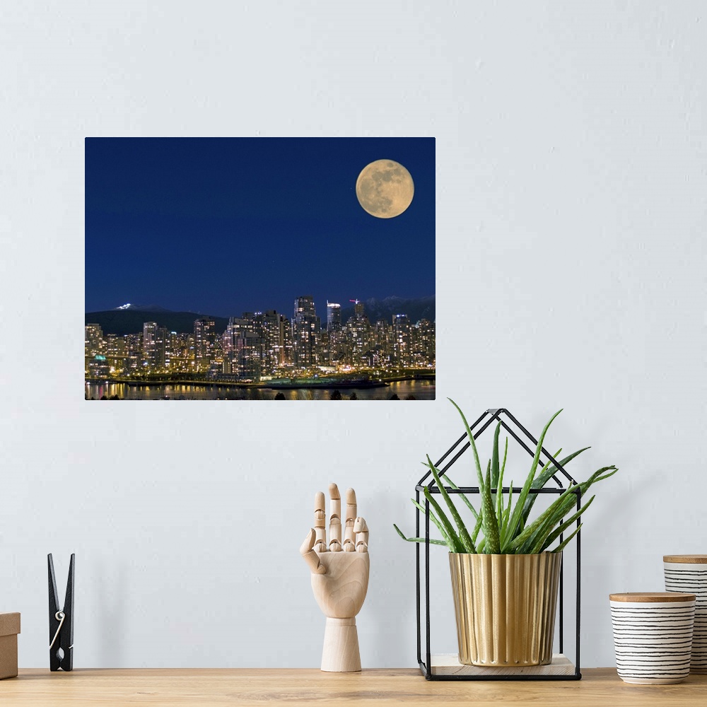 A bohemian room featuring Skyline at night, Vancouver, Canada.