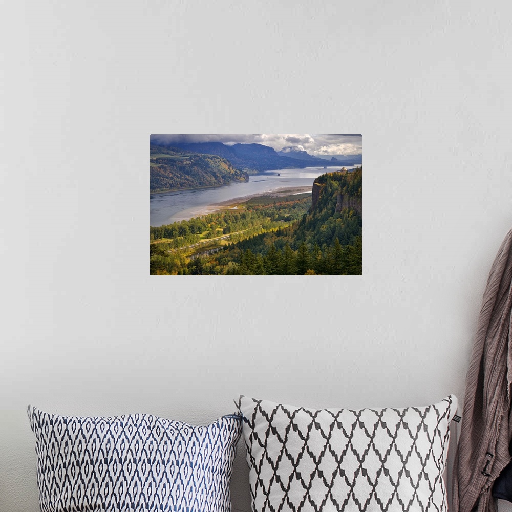 A bohemian room featuring USA, Columbia River Gorge