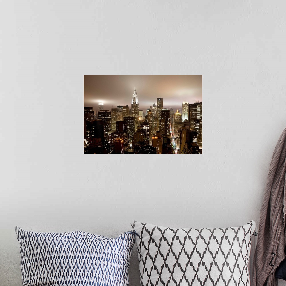 A bohemian room featuring Chrysler Building and Midtown Manhattan Skyline, New York City