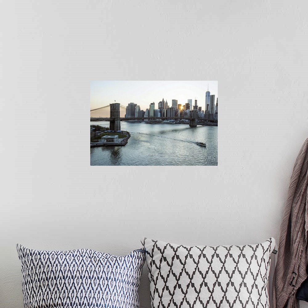 A bohemian room featuring USA, New York, Manhattan, Lower Manhattan, Brooklyn Bridge and East River.