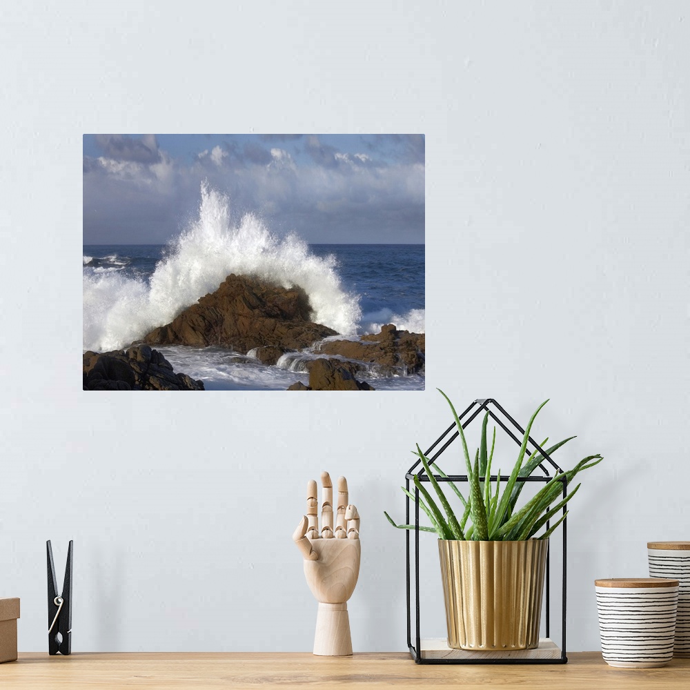 A bohemian room featuring Crashing waves at Garrapata State Beach, Big Sur, California