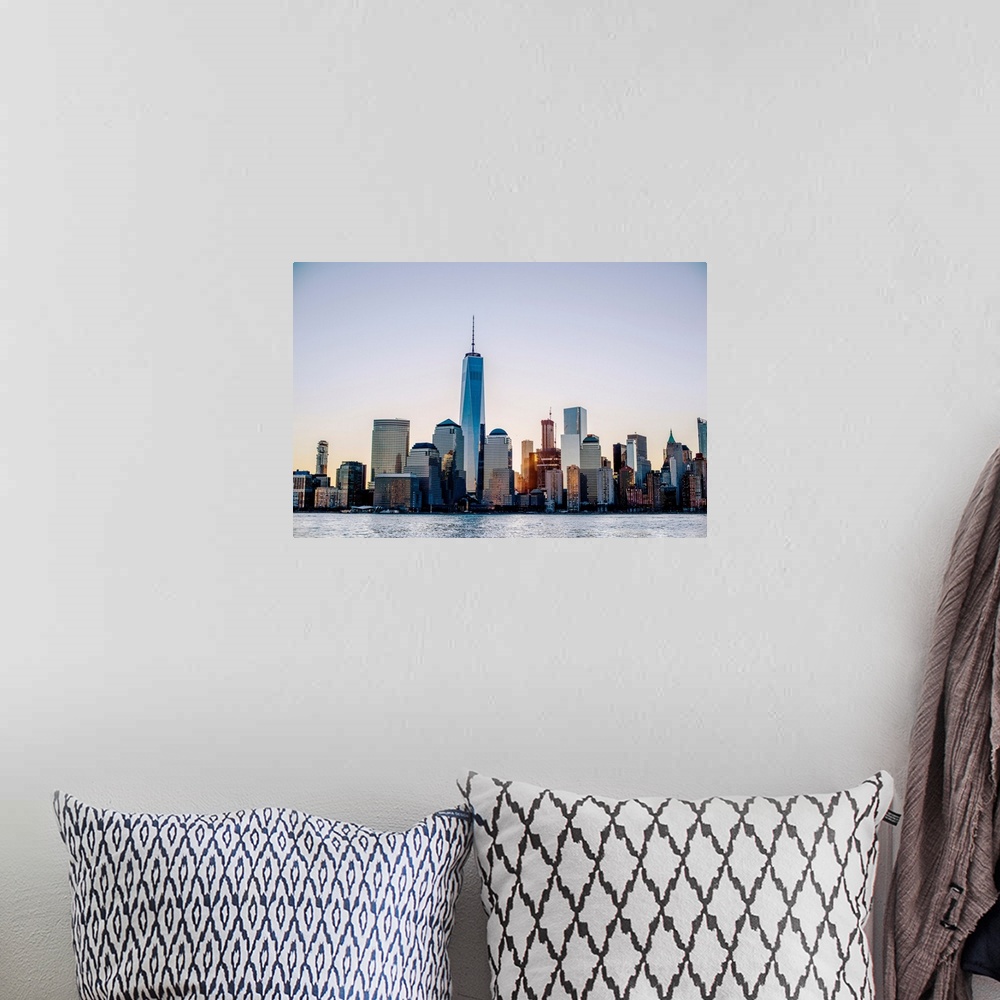 A bohemian room featuring View of the New York City skyline in the morning.