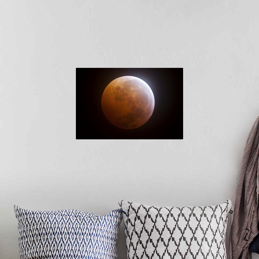 A bohemian room featuring December 21, 2010 - Lunar Eclipse