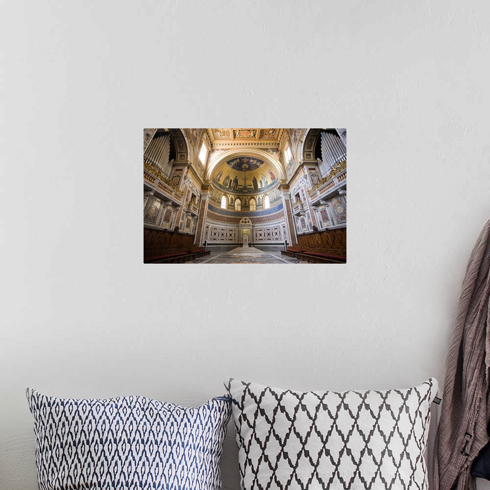 A bohemian room featuring Apse of San Giovanni in Laterano, Rome