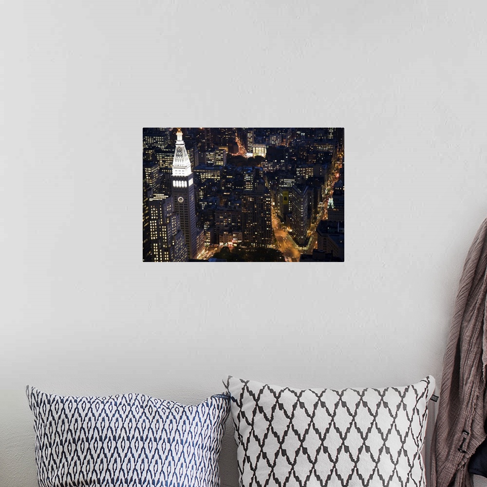 A bohemian room featuring The Flatiron building and the MLIT by night from the Empire State Building, NYC, USA