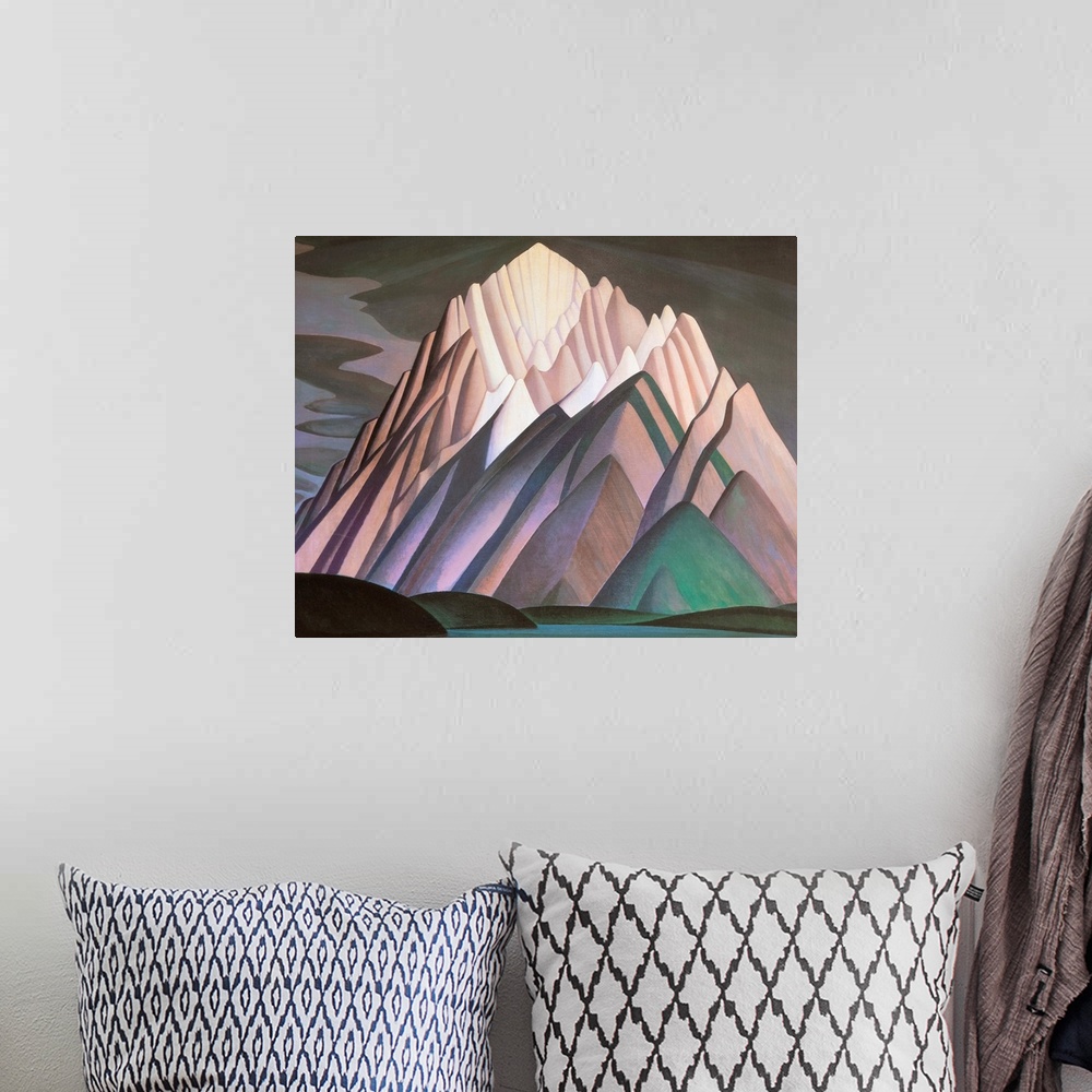 A bohemian room featuring Mountain Forms