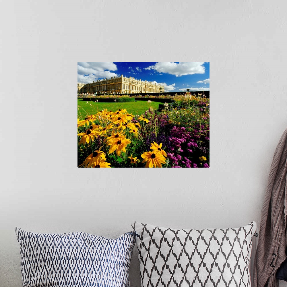 A bohemian room featuring France, Paris, view of the Versailles Palace and garden