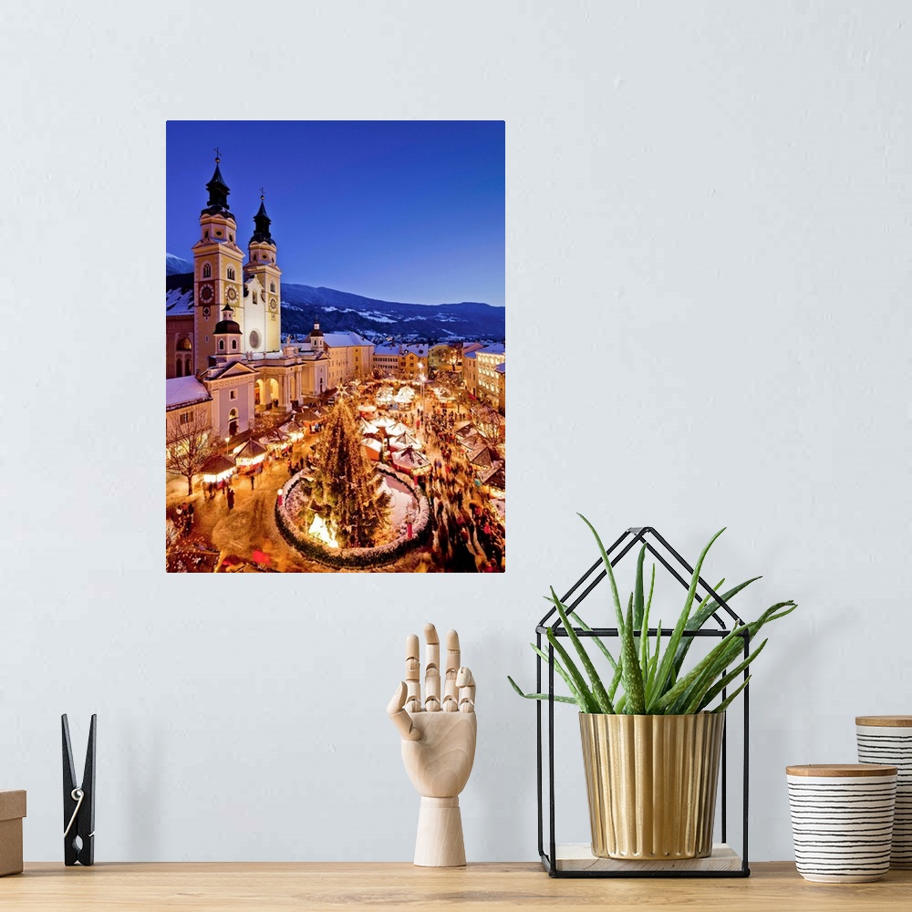 A bohemian room featuring Italy, Isarco Valley, Bressanone, Piazza Duomo, Christmas market