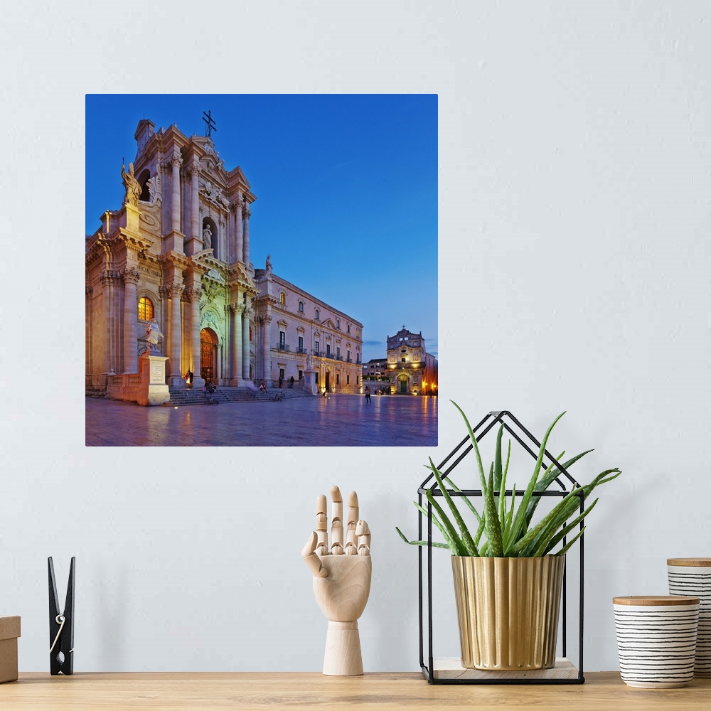 A bohemian room featuring Italy, Sicily, Siracusa district, Siracusa, Cathedral of Santa Lucia.