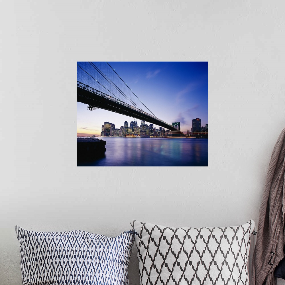A bohemian room featuring New York City, Manhattan, Brooklyn bridge