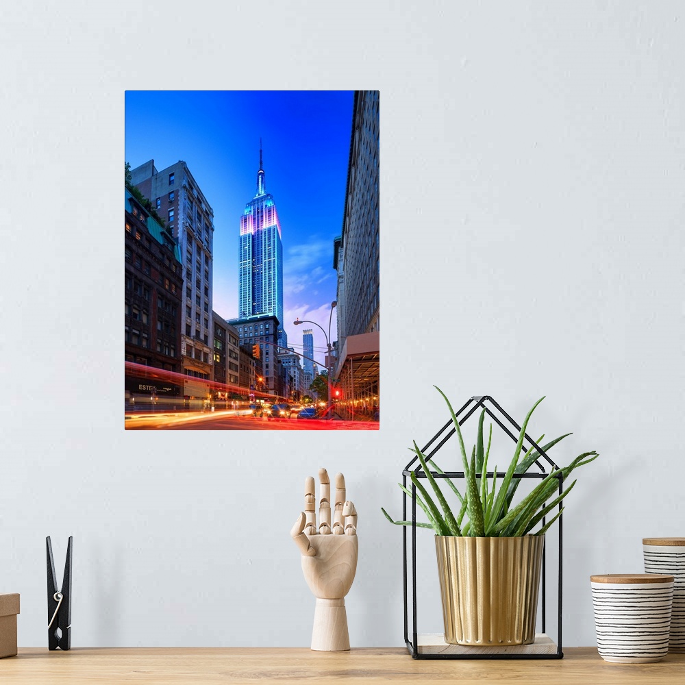 A bohemian room featuring USA, New York City, Manhattan, Midtown, Empire State Building.