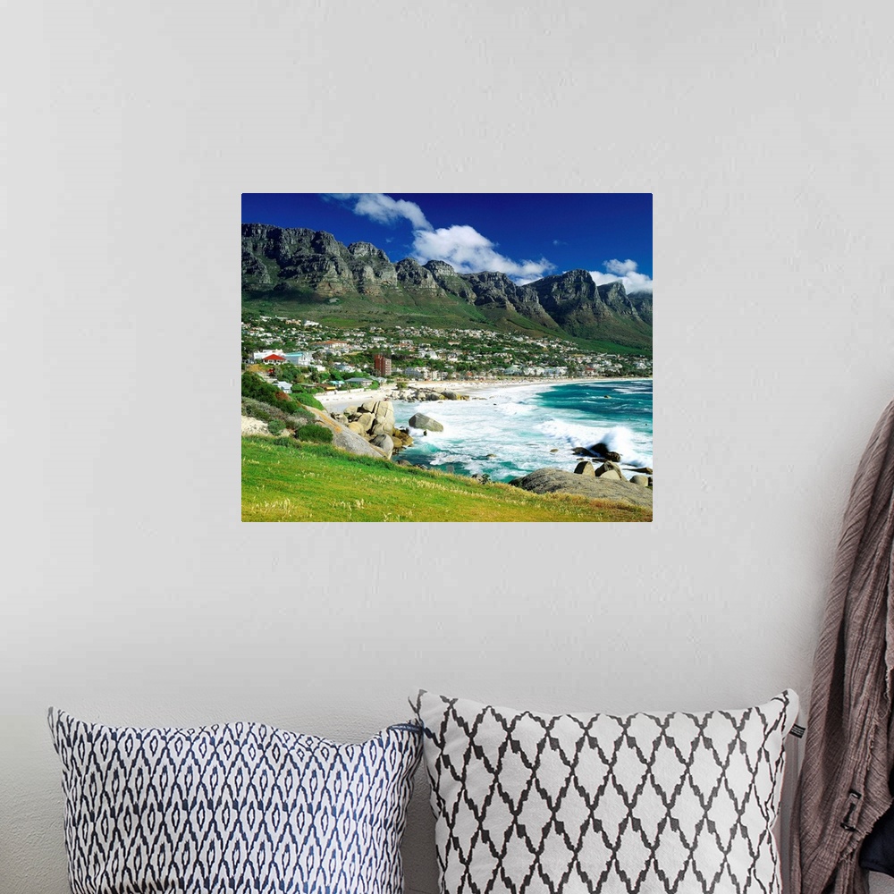 A bohemian room featuring South Africa, Cape Town, Camps Bay and Twelve Apostles (mountain range)