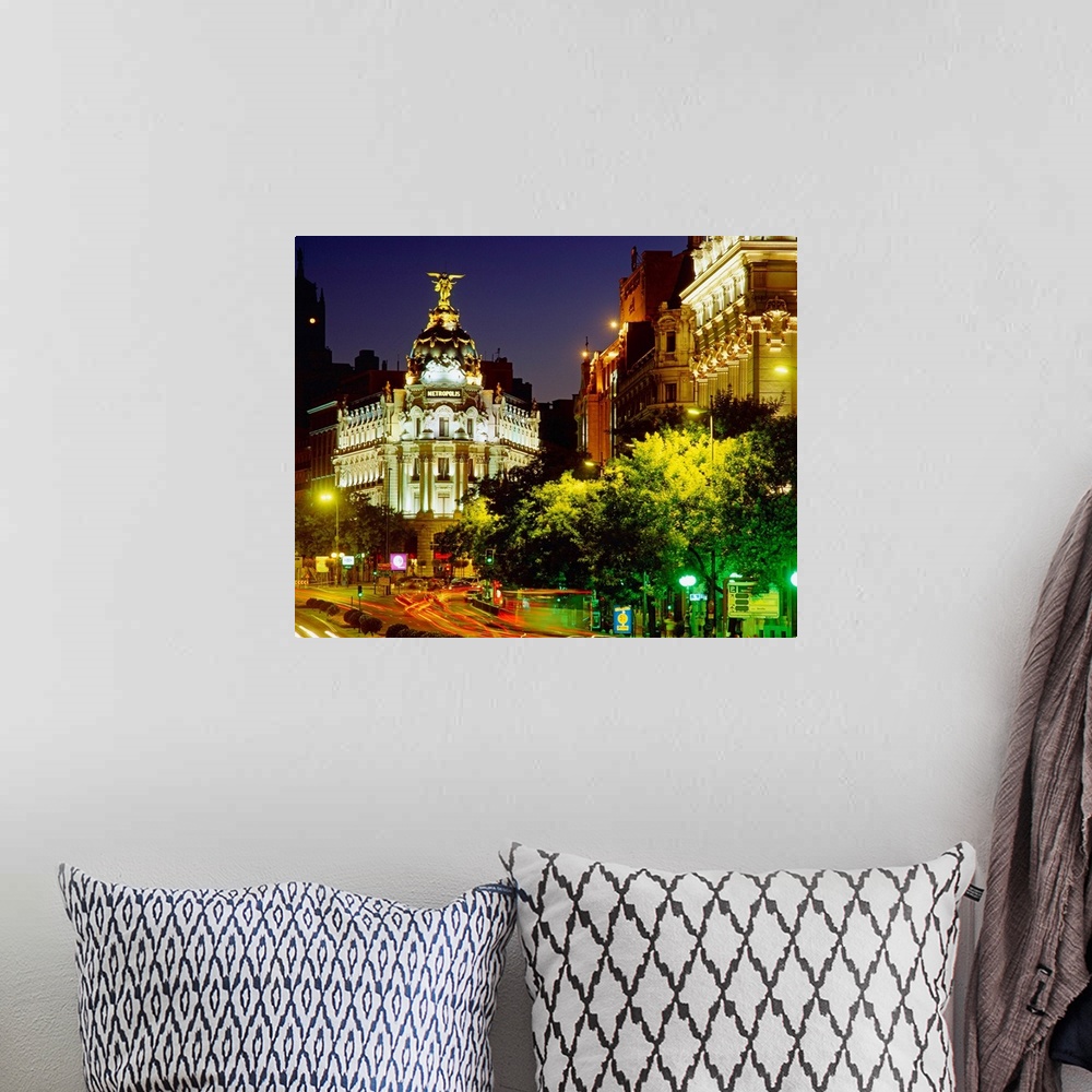 A bohemian room featuring Spain, Madrid, one of the main street of the city, and Edificio Metropolis