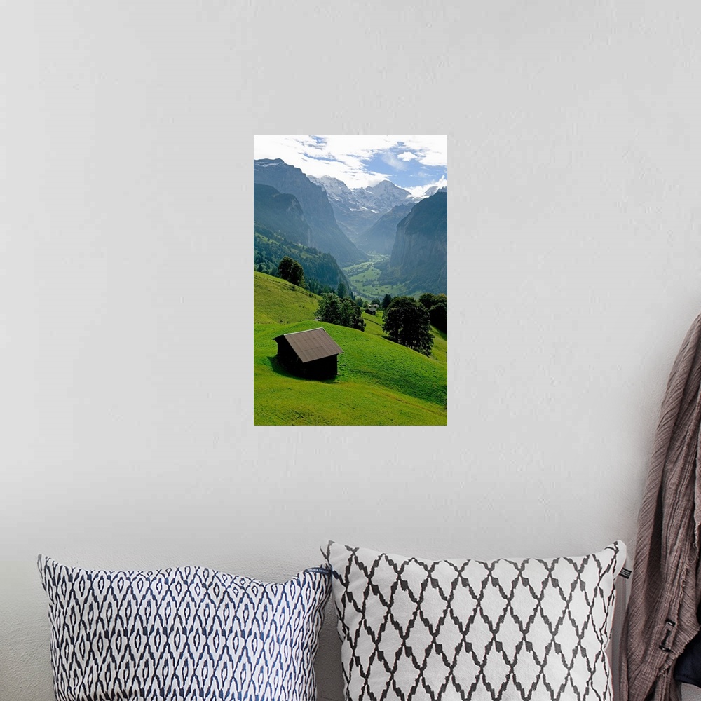 A bohemian room featuring Lauterbrunnental, Bernese Oberland, Switzerland
