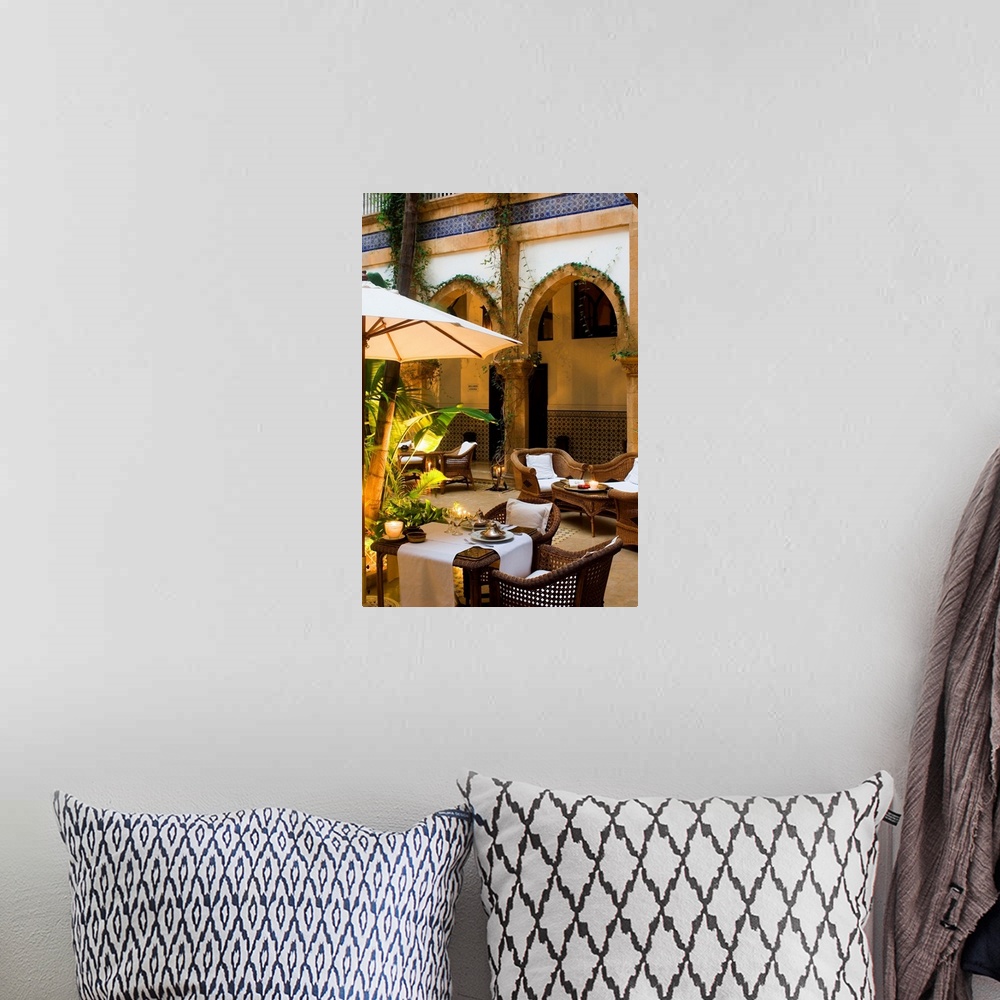 A bohemian room featuring Morocco, Al-Magreb, Morocco, Essaouira, Heure Bleue Palais Hotel, courtyard