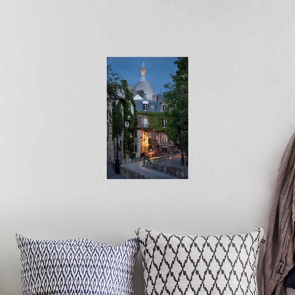 A bohemian room featuring France, Paris, Montmartre, Artist's quarter of Montmartre.