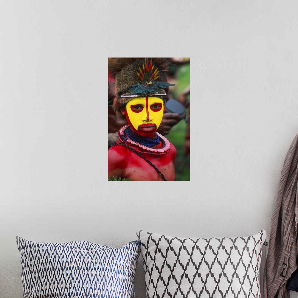 A bohemian room featuring Papua New Guinea, Sing Sing of Mount Hagen