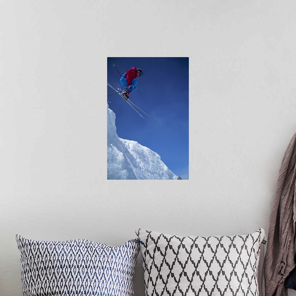 A bohemian room featuring Alpine skiing, Crested Butte, Colorado, USA, low angle view