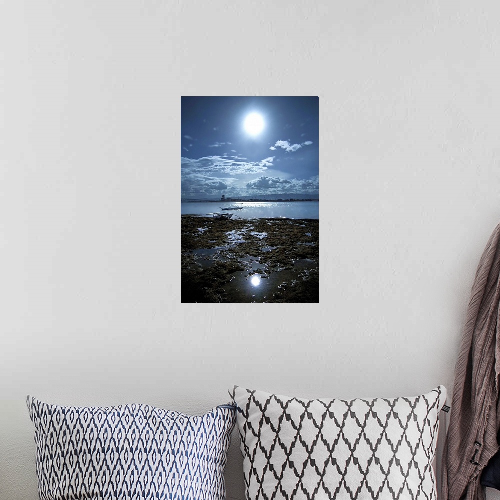 A bohemian room featuring Moonlight in sea.
