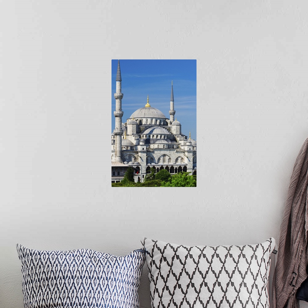 A bohemian room featuring Turkey, Istanbul, Blue Mosque