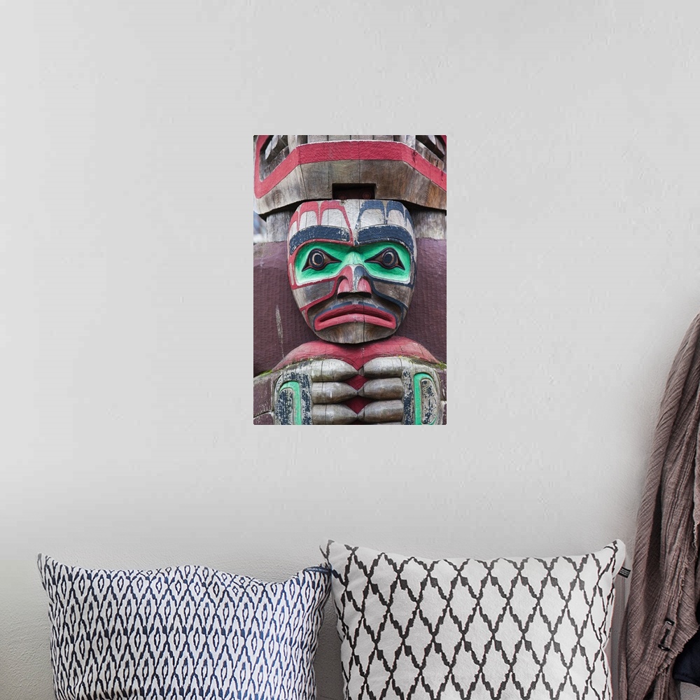 A bohemian room featuring Canada, British Columbia, Vancouver Island, Victoria, First Nation Totem Pole, Thunderbird Park