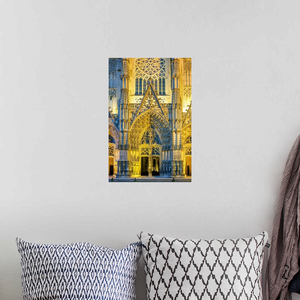 A bohemian room featuring Front facade of Cathedrale Saint-Gatien cathedral at night, Tours, Indre-et-Loire, Centre, France.