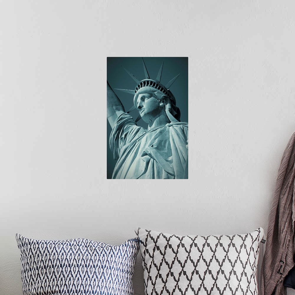 A bohemian room featuring Statue of Liberty, New York City