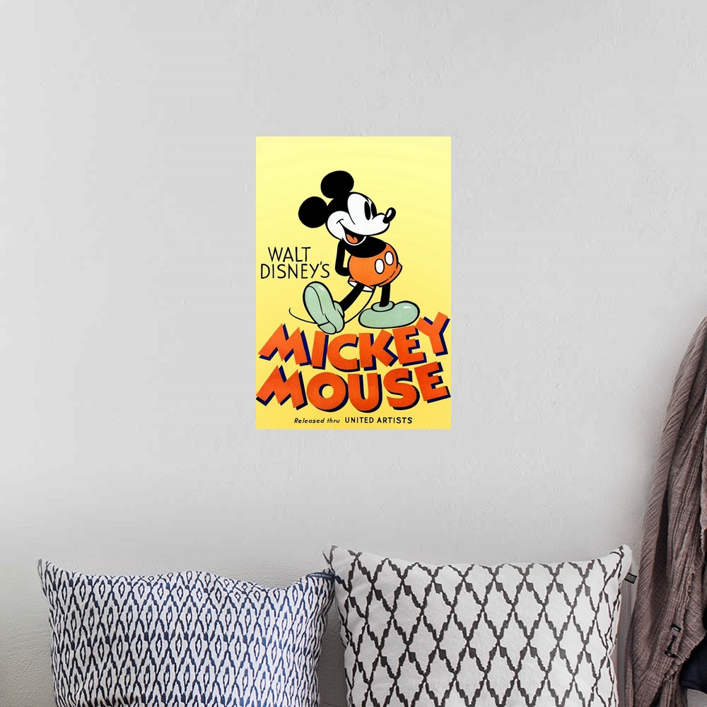 A bohemian room featuring Walt Disneys Mickey Mouse (1932)