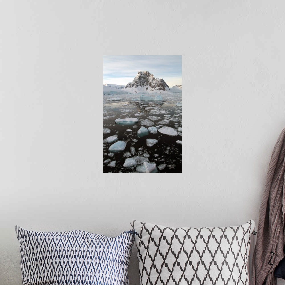 A bohemian room featuring Lemaire Channel, Antarctica, Polar Regions