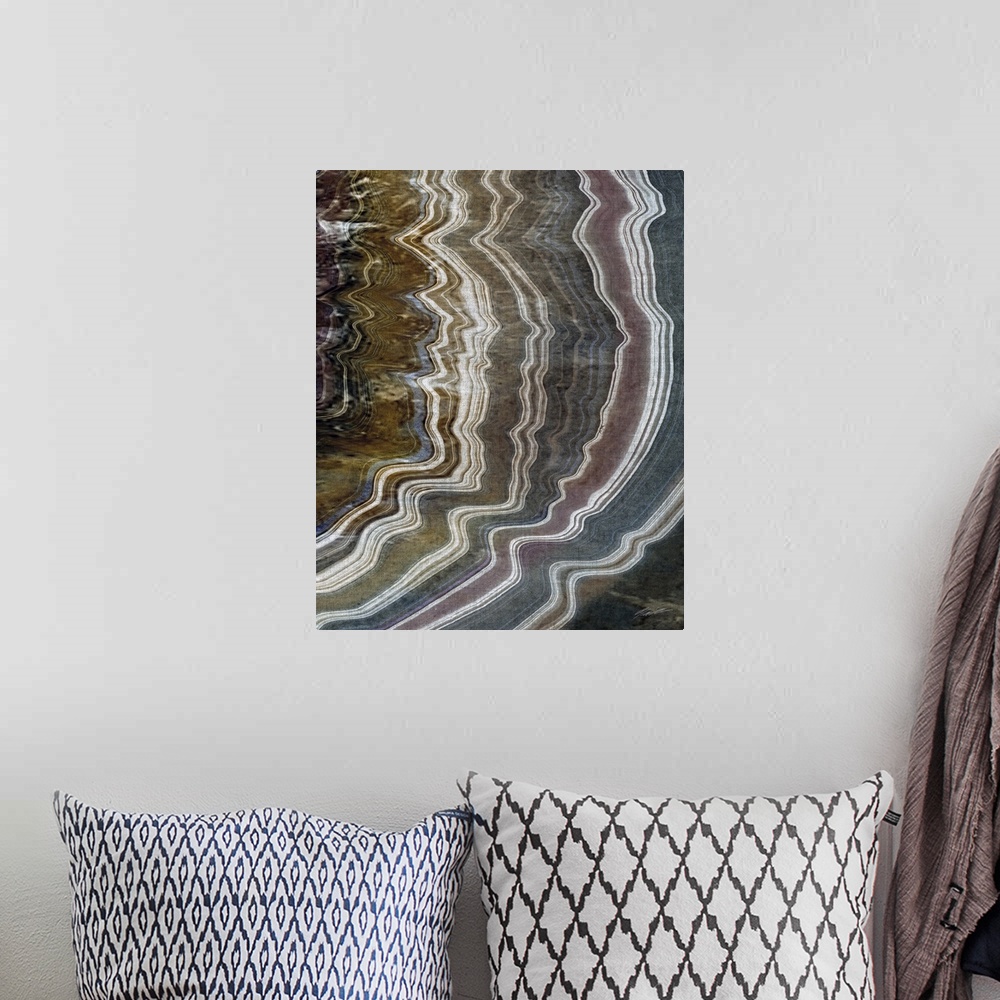 A bohemian room featuring Abstract painting resembling a close up of mineral agate layers.