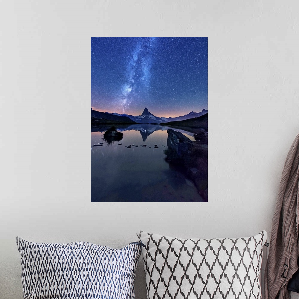 A bohemian room featuring Mount Matterhorn, Stellisee, Zermatt, Switzerland .