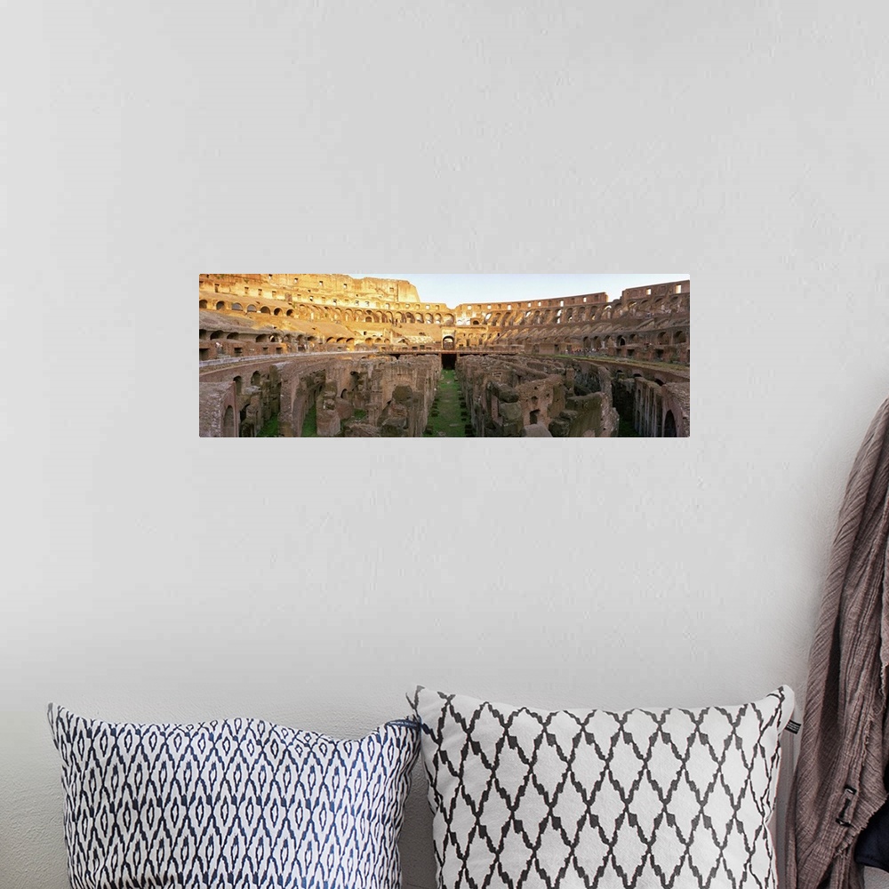 A bohemian room featuring Italy, Latium, Rome, Roman Forum, Colosseum