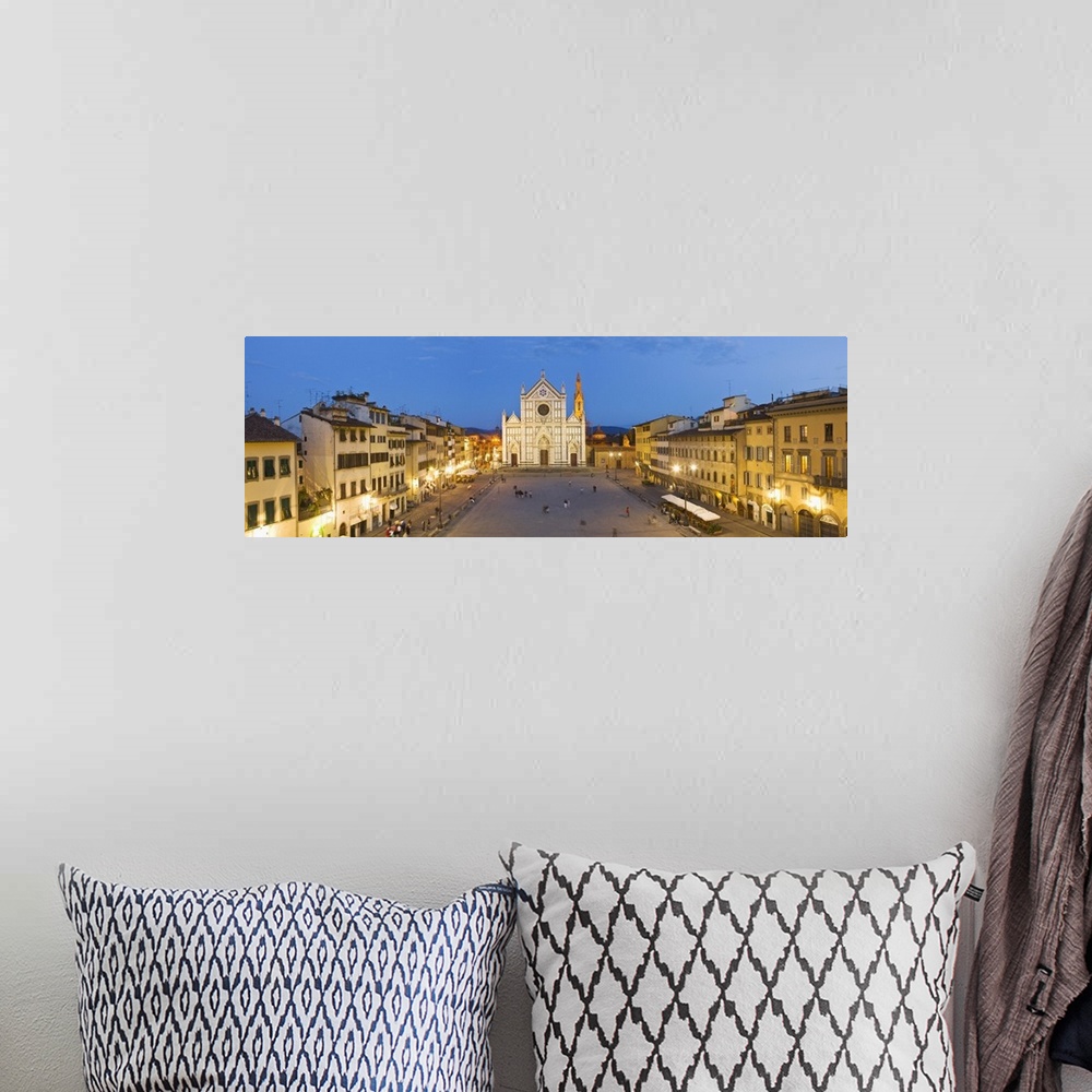 A bohemian room featuring Italy, Tuscany, Florence, Santa Croce square and Santa Croce church
