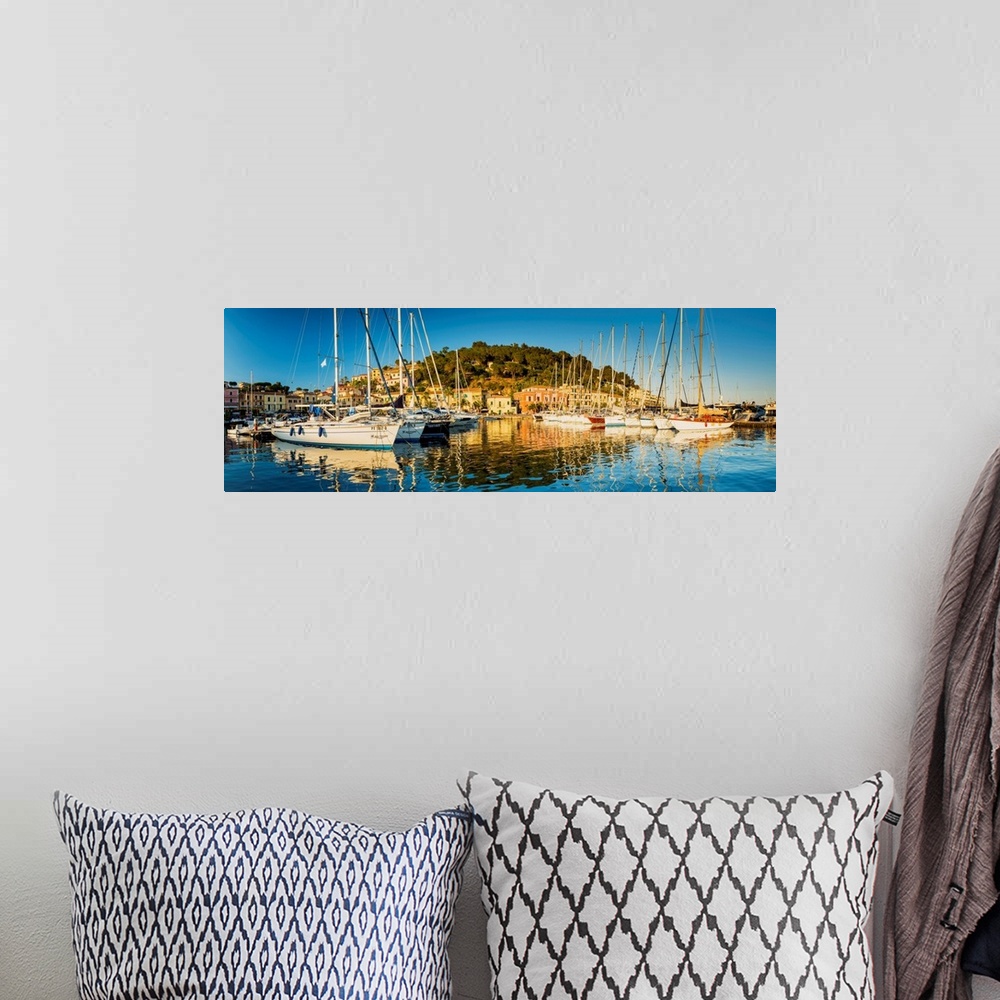 A bohemian room featuring Porto Azzuro, Elba, Tuscany, Italy