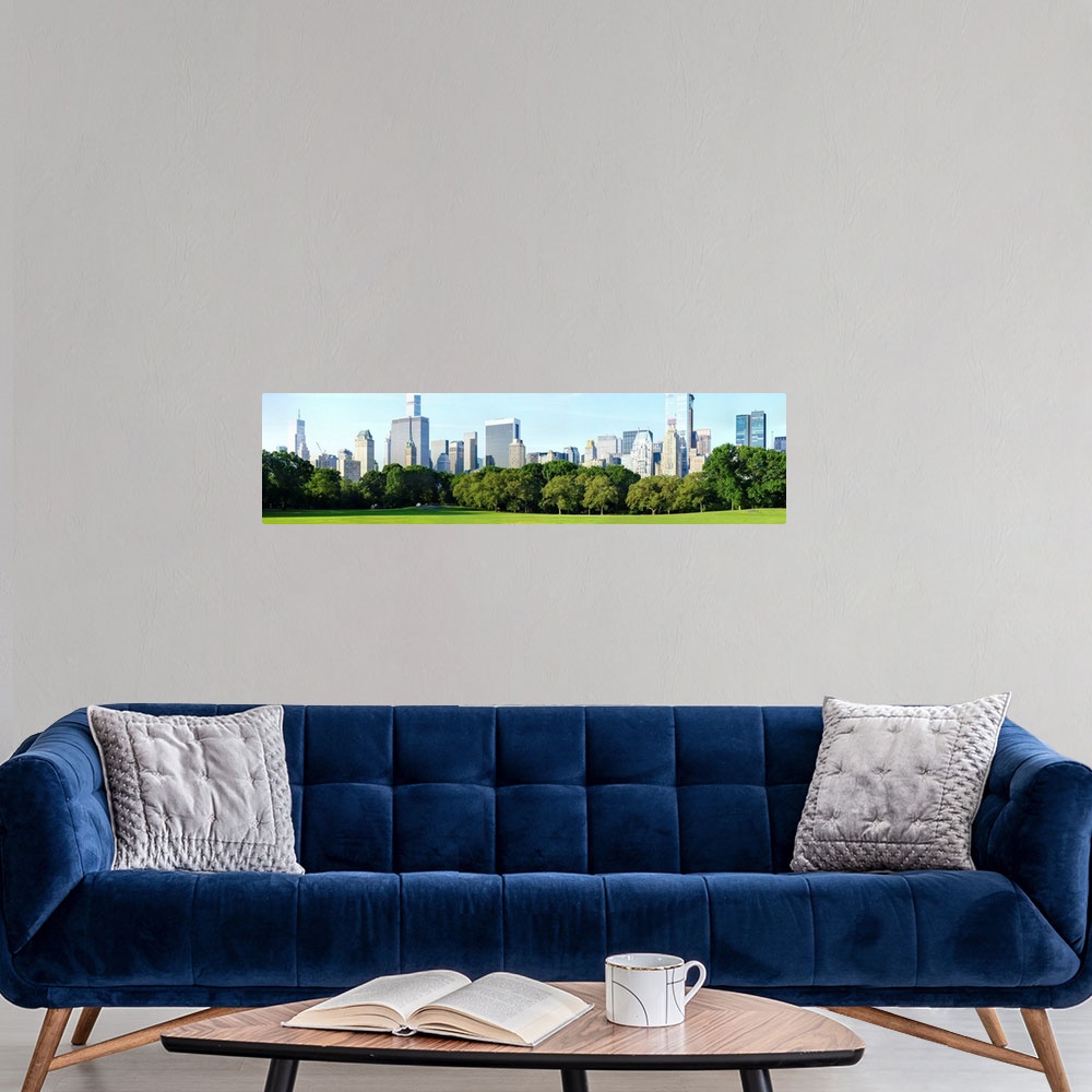 A modern room featuring Panoramic View From Central Park
