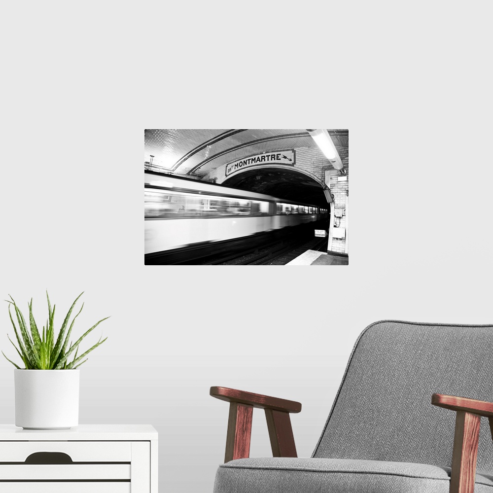 A modern room featuring One of the oldest metro stations in Europe - Paris underground.