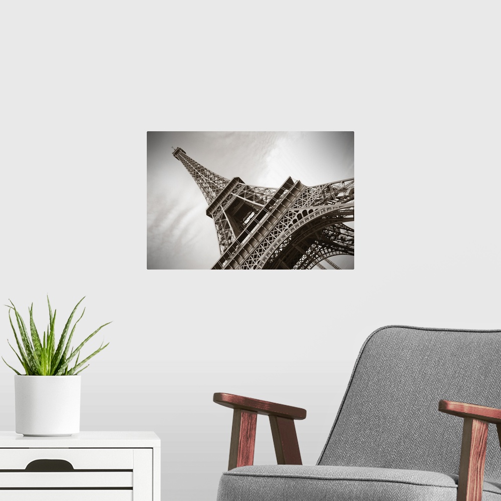 A modern room featuring The Eiffel Tower, Paris