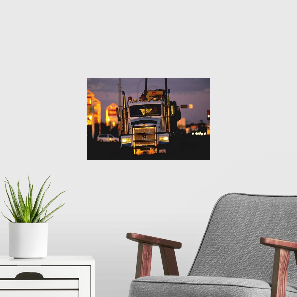 A modern room featuring Canada, Alberta, Grand Prairie, Grand Prairie, truck with headlights