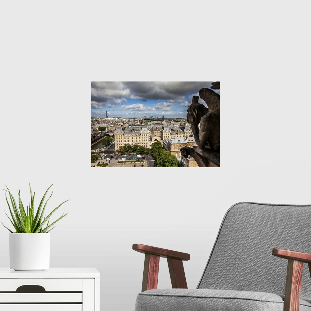 A modern room featuring France, Ile-de-France, Ville de Paris, Paris, Ile de la Cite, Ile Saint-Louis, Notre Dame de Pari...